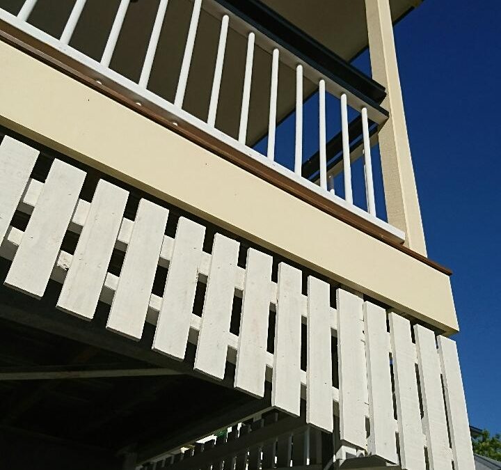 Queenslander deck/ carport at Yeronga
